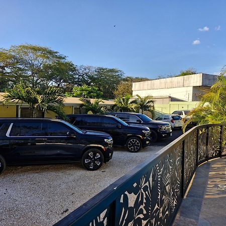 Hotel Carlota Tamarindo Esterno foto